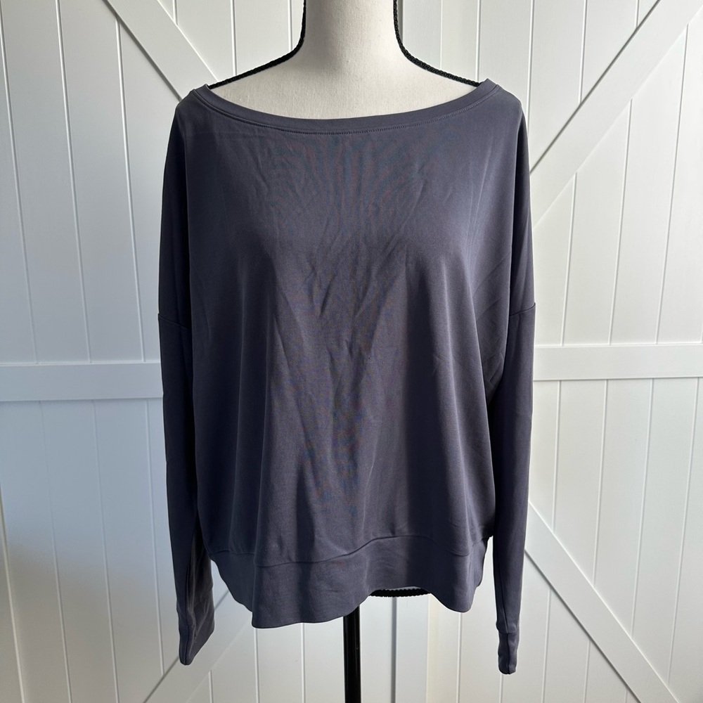 Fabletics Gray Dolman Sleeve Top Boat Neck Soft Stretch Athletic Long Sleeve Med